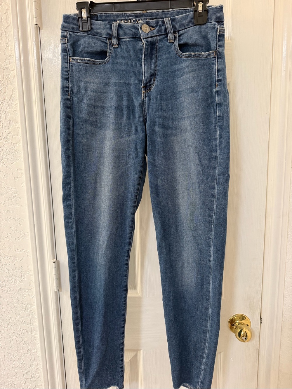 American Eagle Women's Medium Blue High-Rise Skinny Jeans, Curvy Jegging 6